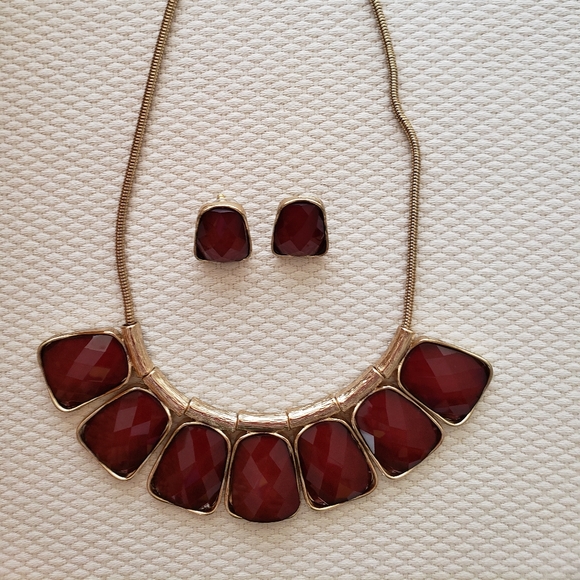 Necklace and earrings/wine color - Picture 2 of 13